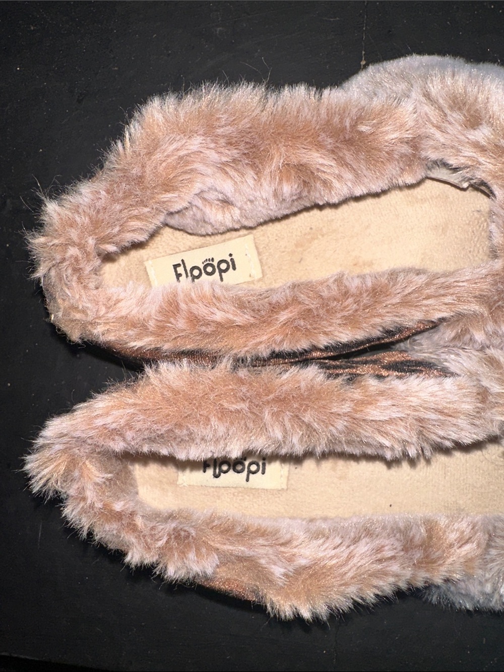Floopi Roxy Slippers - Picture 2 of 5